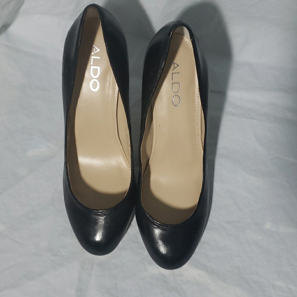 Aldo Black Pumps NWOT - 6.5M